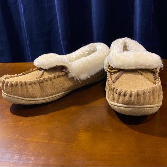 women's hard sole moccasins